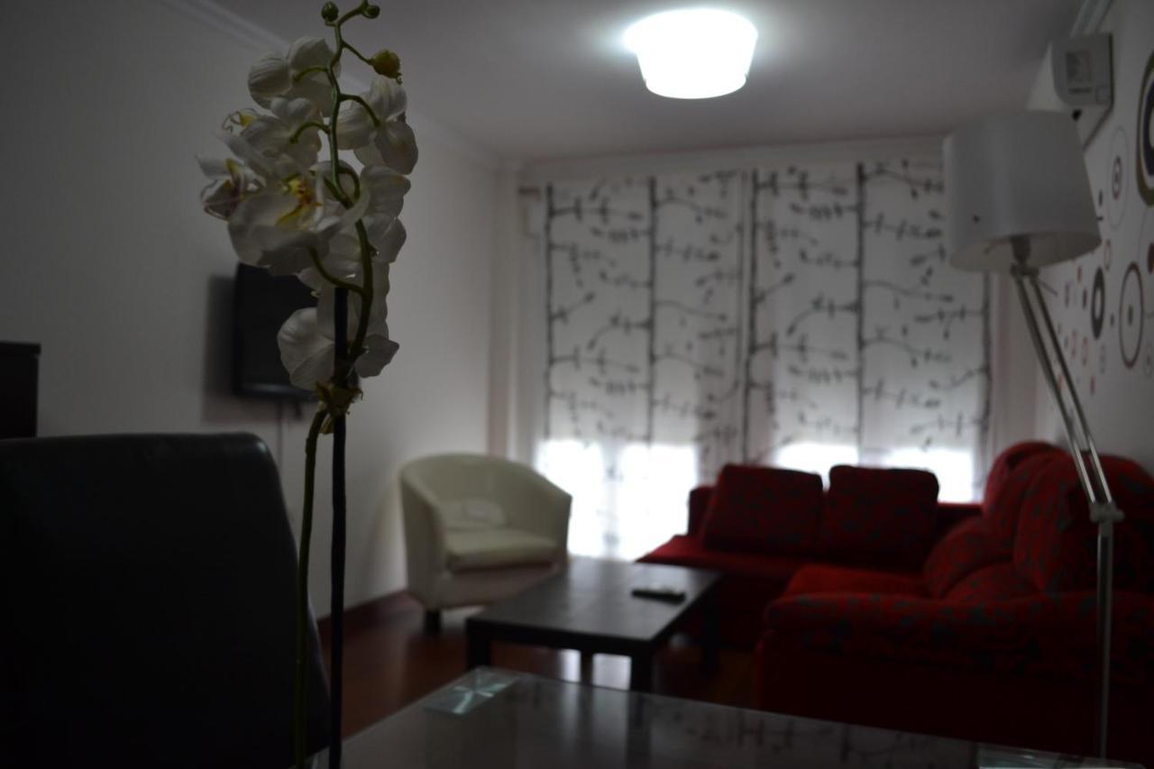 Apartamento Acueducto, Tres Dormitorios Y Parking Gratis Mérida Esterno foto