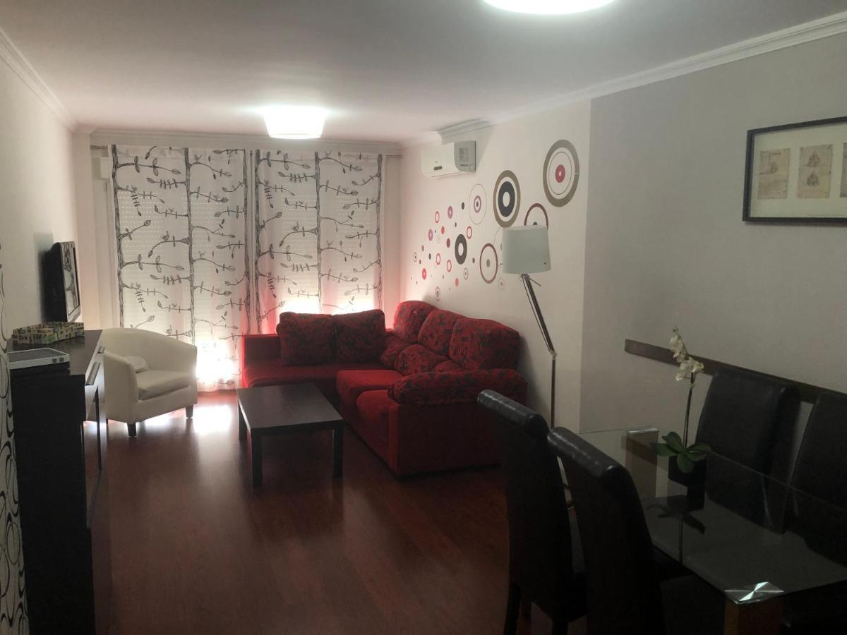 Apartamento Acueducto, Tres Dormitorios Y Parking Gratis Mérida Esterno foto