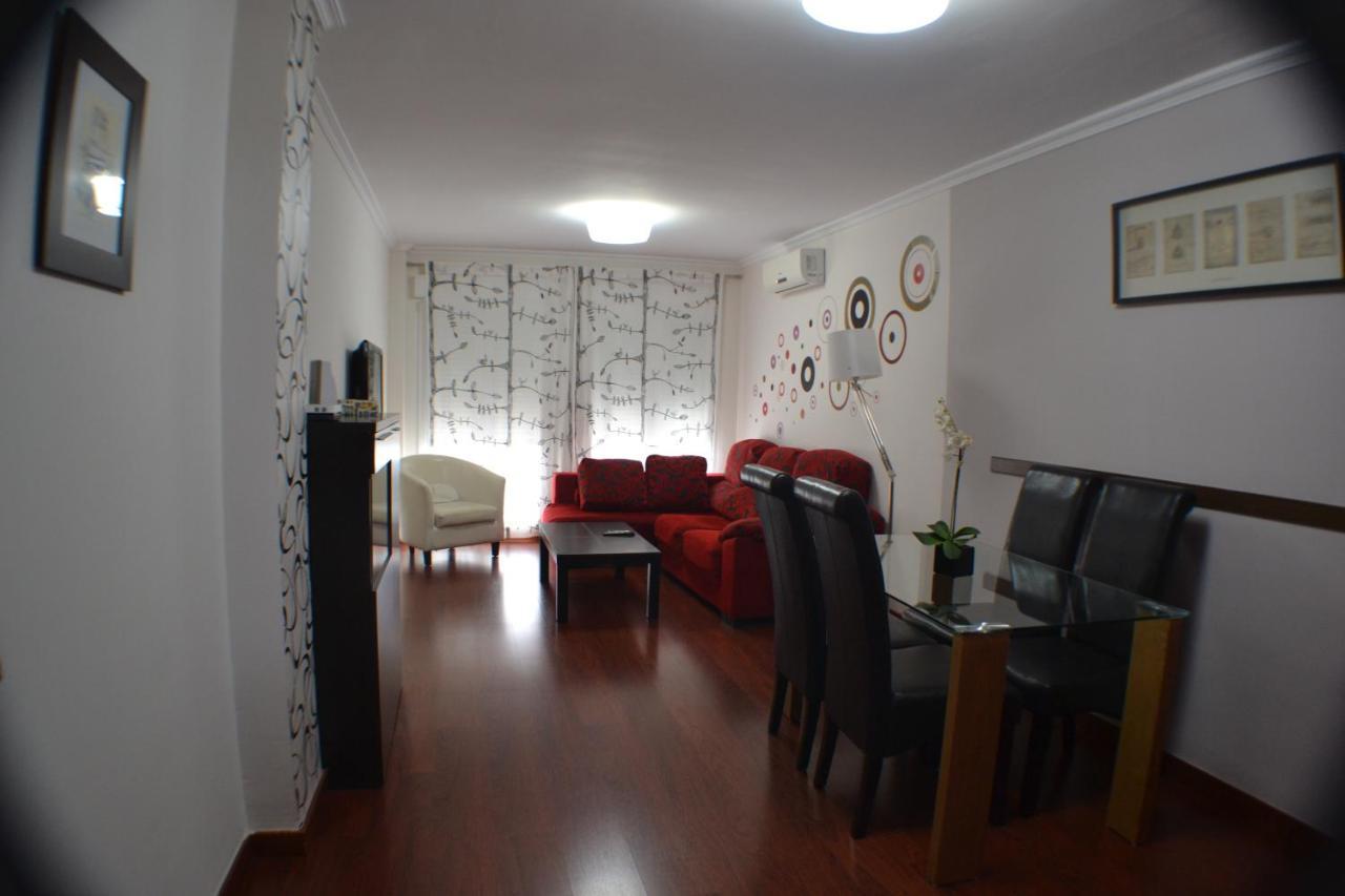 Apartamento Acueducto, Tres Dormitorios Y Parking Gratis Mérida Esterno foto